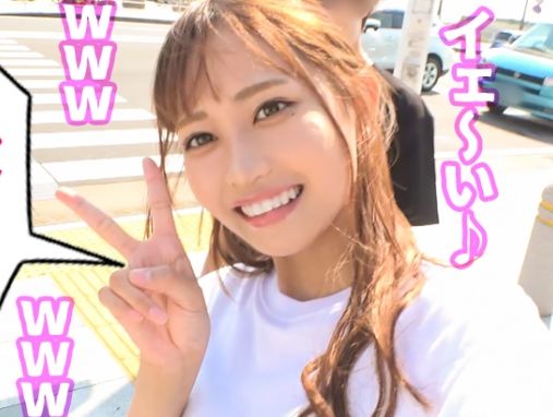 【水着ギャル】可愛すぎる天真爛漫な19歳水着ギャルとパコったｗｗ生ケツわし掴み騎乗位で下からゴム無しガン突きSEX最高！