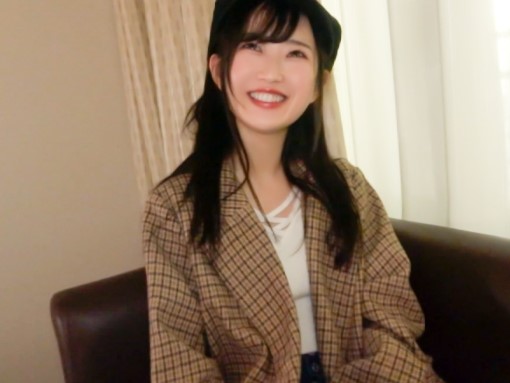 【正常位】童顔でキュートな美少女の膣奥を突きまくる！ビンビンチンコでバコバコ激しくピストンされ感じまくる美少女！