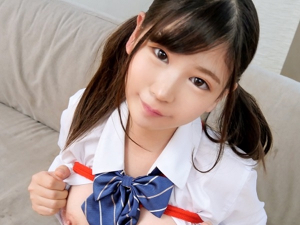 大人しそうな女子校生が拘束され快楽責め！ビクビク痙攣しながら更におねだりしちゃう変態ドM娘に変身♡