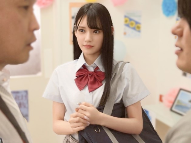 【NTRの悲劇】 可愛い彼女がおっさんに寝取られ、快楽の虜に…♡ 彼氏の前で見せつけるように乱れまくる！