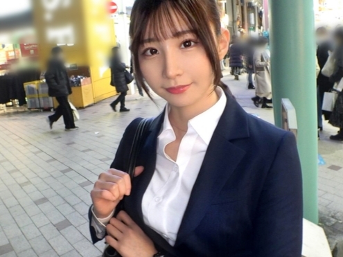 【ナンパされたOLの運命】 スーツの下はエロいヒップ♡ 破かれたパンスト、恥じらいと快感のオフィスラブ！