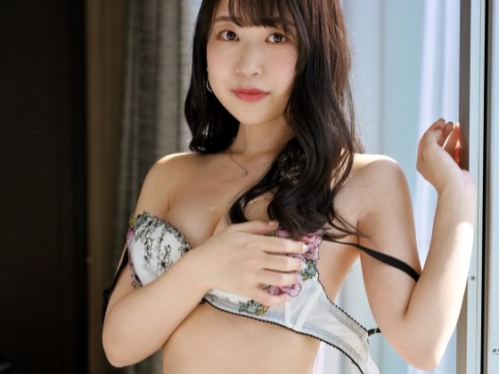 【美ボディお姉さんと激ピストン】 エロカワなお姉さんがバックで乱れまくり！ 締まり抜群のマンコにチ○ポが突き刺さる♡