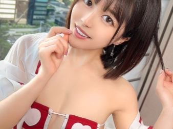 【巫女さんのエッチな裏側】 スレンダー美少女が神職の衣装で乱れる！ バックで激しく突かれ、神聖な空間でエロさ全開♡ 禁断のセックスに萌え♡