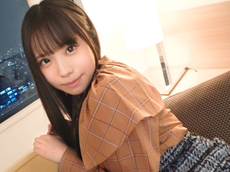 【清純派美少女】こんなにかわいい美女なのにおまんこ責められ感じまくり！スケベすぎる顔面と喘ぎ声で大興奮！ｗ