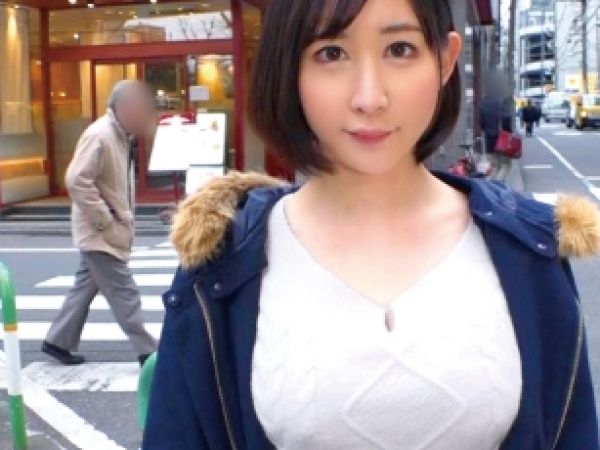 【Gカップ美巨乳お姉さんとオジさんの禁断SEX】『ダメ…でも気持ちいい…』清楚系お姉さんが謎にモテるオジさんと連続激イキ！！生ハメで乱れる姿がエロすぎる♥