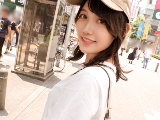 【色気ムンムン美乳お姉さん】『もっと激しく…』男を誘惑する美ボディに興奮MAX！！ボッキしたチ●ポで膣奥をガンガン突きまくり、美乳を揺らしながら感じまくるエロすぎるSEX！！