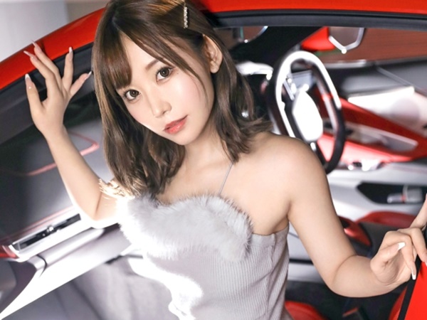 【美人秘書の秘密の業務】『社長のためなら…』スーツ姿が眩しい美人秘書が、社長の性欲処理に奉仕！言われるがままにエッチな要求に応え、忠実にご奉仕する姿がエロすぎる！仕事とエロのギャップに興奮必至♡