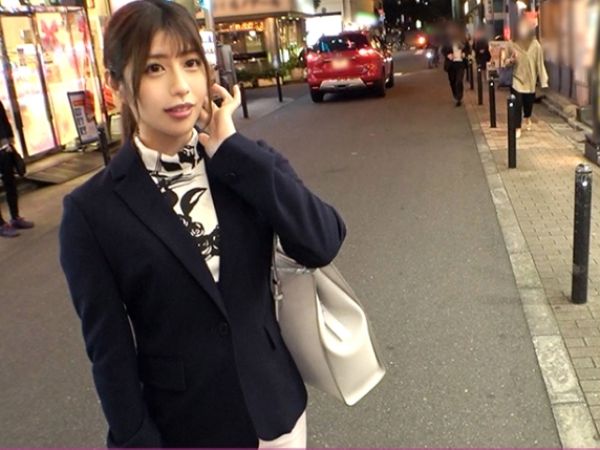 【素人ナンパ】むっちり美尻のOLお姉さん、久々のチンポに飢えて乱れまくり!ホテルで濃厚セックス、アラサーとは思えないエロさ全開!