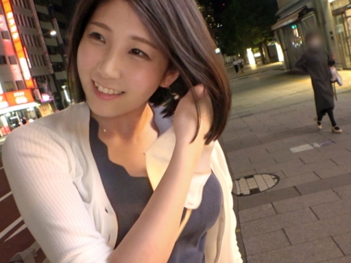 【巨乳OLの秘密】『仕事中なのに…』上品なキャリアウーマンがナンパされ、巨乳を露わに！スーツを脱いだらエロい体にチンコ即勃起！大人の色気にメロメロ！♡