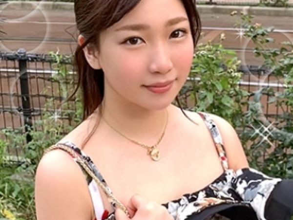 【むっちり介護士の淫らな本性】『仕事終わりは発散タイム♡』色白の肉厚ボディがエロすぎる！性欲強めのお姉さんがキツマンで男を誘惑！本能のままに腰を振る濃厚セックス！！