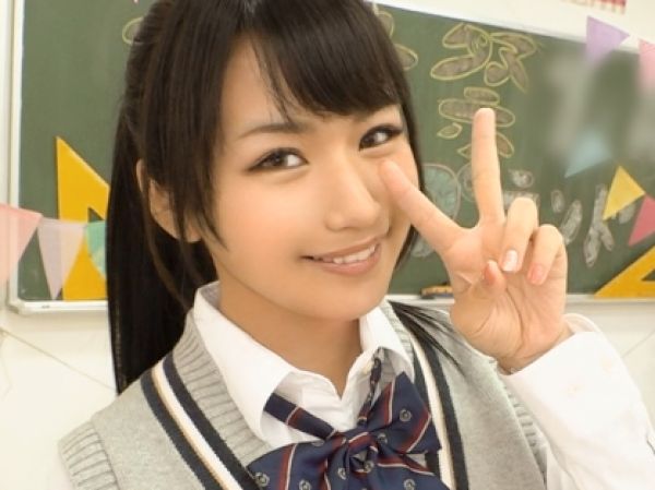 【デカパイ美少女のソープランド体験】学校の出し物でまさかの生プレイ！ナマ膣で擦られ、連続で大量のザーメンを注がれる！制服姿でソープ嬢に変身した美少女のドキドキ体験がエロすぎる！♡