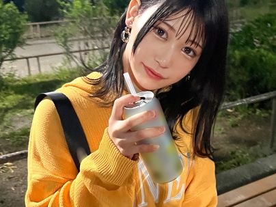 【関西弁バニー娘の乱交】『めっちゃ気持ちええ…』性欲旺盛な21歳美巨乳がおじさんチンポで大絶頂！淫乱バニーが乱交でイキまくる♥