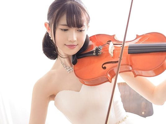 【名門大卒美少女のAVデビュー】超エリートな美少女がAVで大胆解禁！敏感パイパンマ●コがビクビク反応、大量潮吹きで絶頂しまくり！清楚な見た目とのギャップがヤバい！