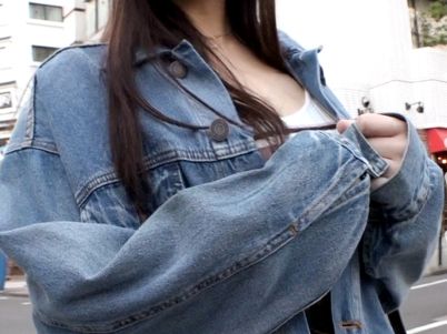 【ヤリマン予備校生の性欲爆発】『彼氏じゃ満足できないの…』巨乳エロボディの裏の顔！セフレいるのにナンパ即ハメ♡ガッツリ濃厚な膣内射精で乱れまくるエロすぎる本性！！