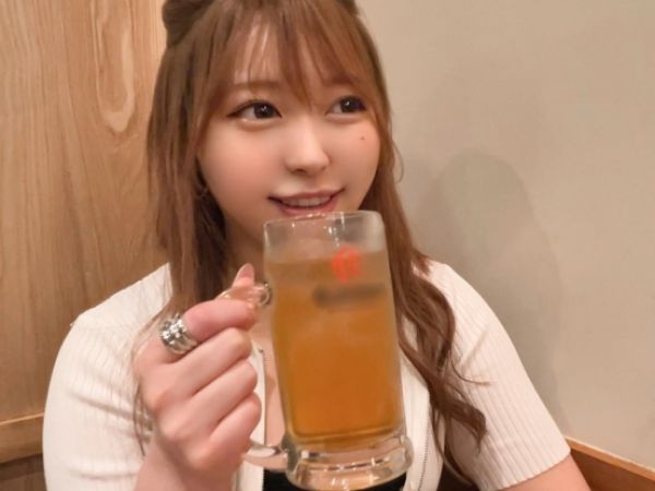 【同窓会NTR】中学時代のマドンナとまさかの再会！今やインフルエンサーの彼女とハメ撮りSEX！電マでクリ責めされながらピストンされ、悶絶アクメ連発！