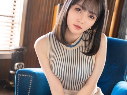 【スレンダー美少女の絶頂】『もうダメ…イっちゃう…』超絶美少女がおマンコを激しく突かれてトロけ顔でイキまくり！敏感ボディが感じまくる濃厚SEX♡