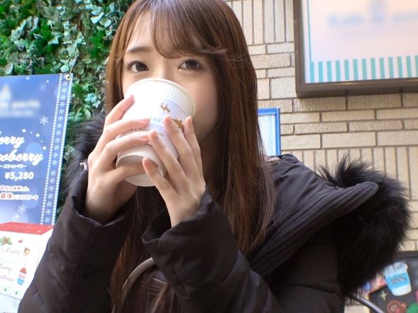 【デカ乳美女の初ナンパ堕ち】『えっ、ダメなのに…』純粋な恋愛しか知らない無邪気美女が、巧妙な口説きにまんまと陥落！上目遣いフェラで即勃起！無垢な笑顔とエッチなギャップが最高すぎる！