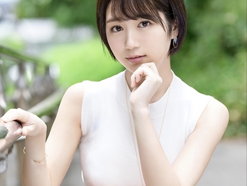 【巨乳エチエチ娘と乱交プレイ】ムチムチボディの史帆ちゃんが3Pで大興奮！おっぱい揺らして感じまくり、濃厚ザーメンたっぷり注入されちゃう♡