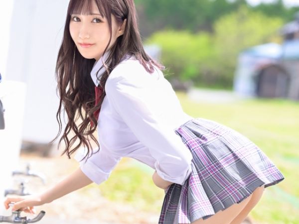 【小悪魔JKの甘い罠】隣の席の生意気美少女と体育倉庫で秘密のイチャラブ♥ 体操着のまま濃厚フェラ＆潮吹き！からかい上手な彼女が、エッチな本性をさらけ出す！
